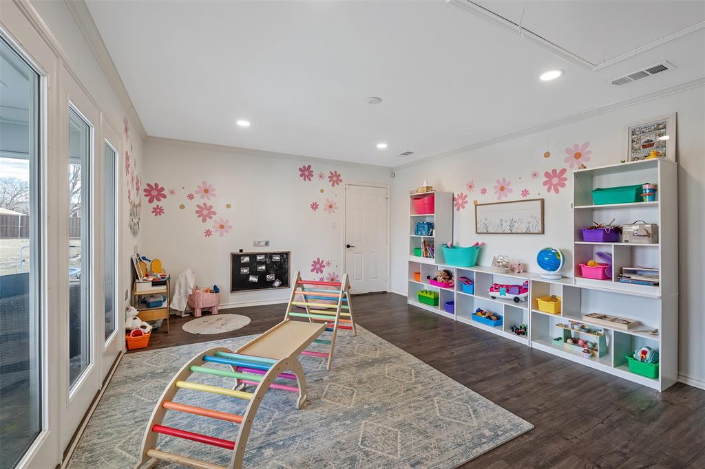 Fivecoat Add - Residential