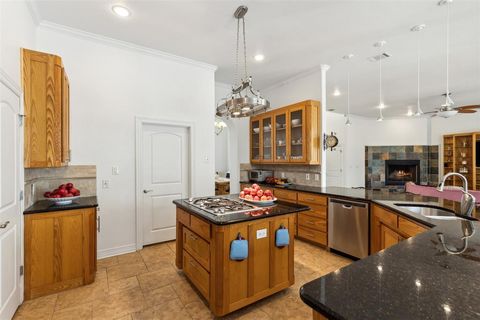 Tiny photo for 2109 Cooks Lane, Fort Worth, TX 76120 (MLS # 21197944)