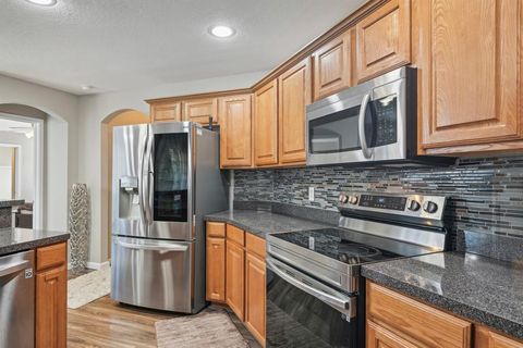 812 Redbud Road Burleson TX 76028