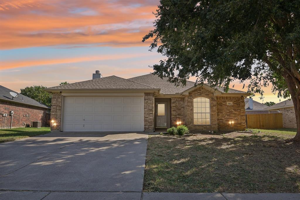 812 Redbud Road