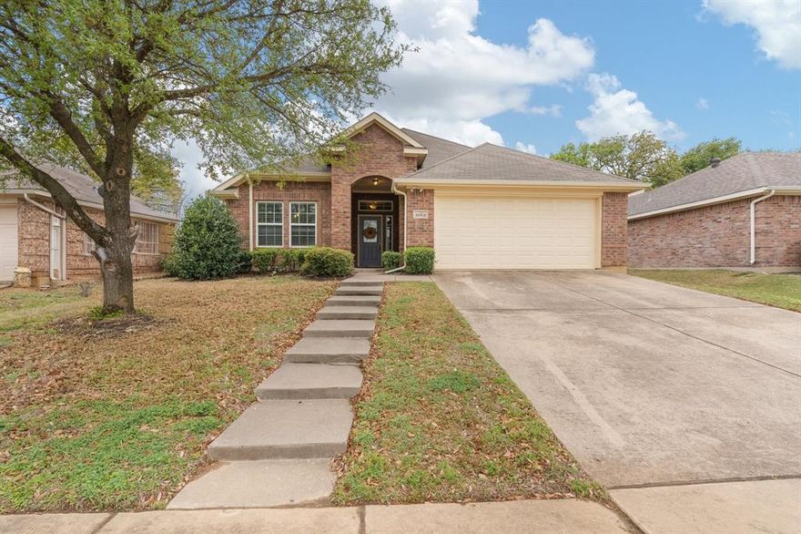 Welcome to your future home! This beautifully maintained 3-bedroom, 2-bathroom home offers the perfect blend of comfort, style, and functionality. Step inside to find an inviting open concept living area for both relaxing and entertaining. One or more photos was virtually staged... Check out the primary suite that features a private ensuite bathroom with a large garden bathtub and generous closet space, while the two additional bedrooms are perfect for family, guests, or a home office. Enjoy peaceful mornings or evening gatherings on the covered patio overlooking the backyard—ideal for kids, pets, or summer BBQs. Located near easy access to schools, shopping, and dining, this home checks all the boxes. Don’t miss the opportunity to make it yours...schedule your showing today!