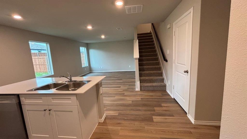 Hickory Grove - Residential