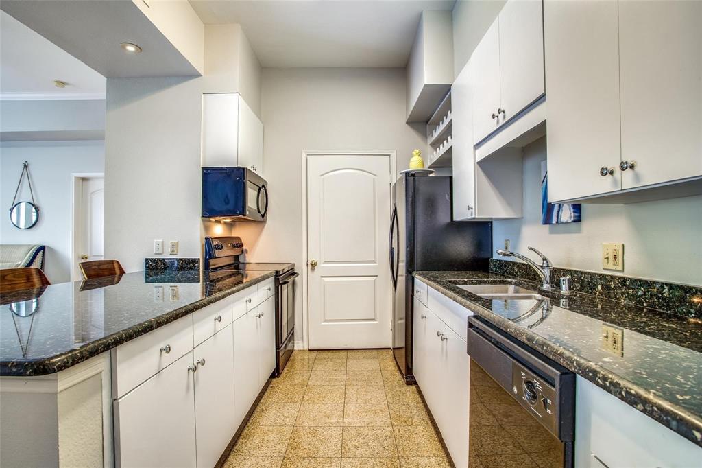 Renaissance On Turtle Creek Condo - Residential Lease