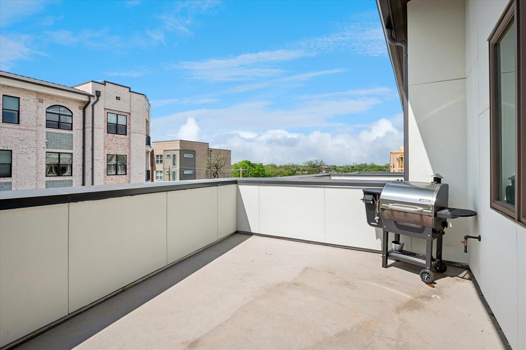 Dallas Land and Loan - Residential