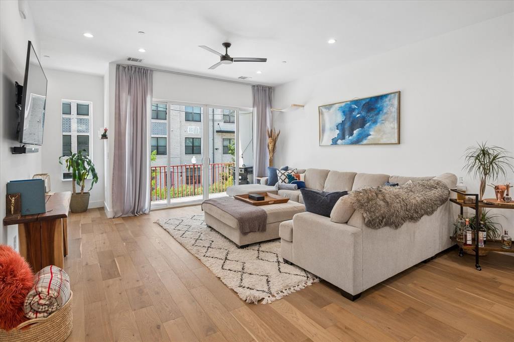 Dallas Land and Loan - Residential