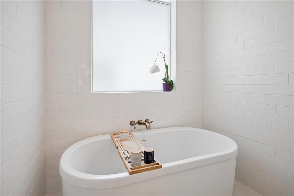 Dallas Land and Loan - Residential