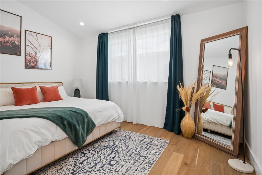 Dallas Land and Loan - Residential