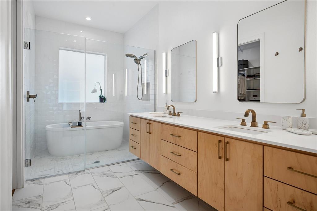 Dallas Land and Loan - Residential