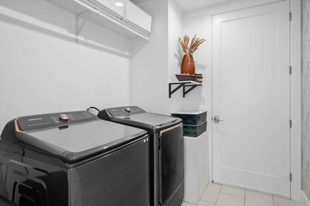 Dallas Land and Loan - Residential