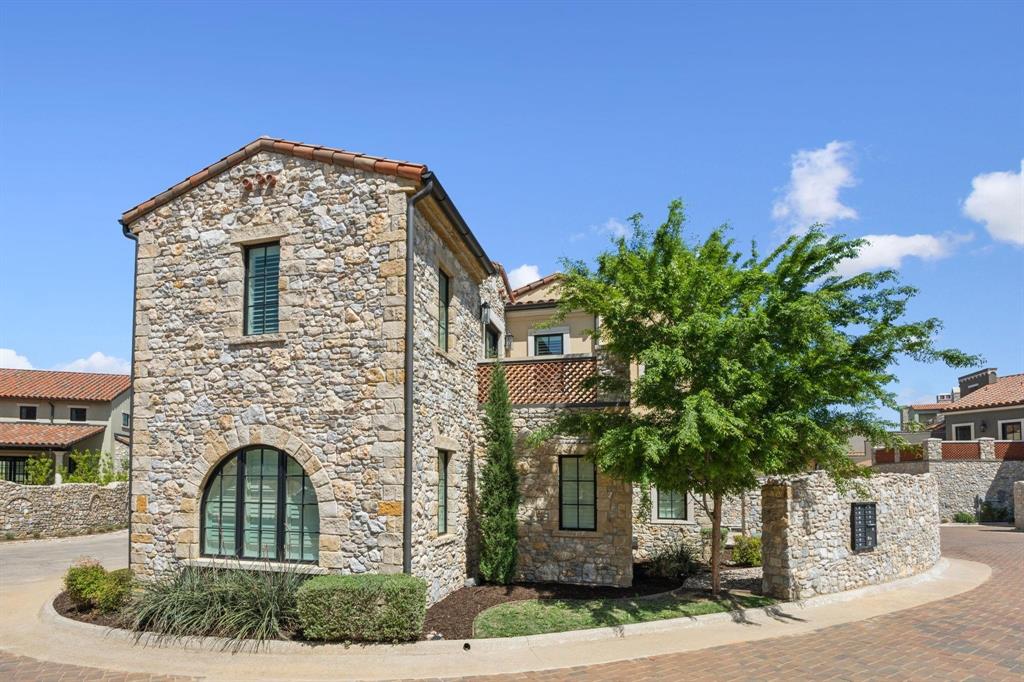 Westlake Entrada - Residential