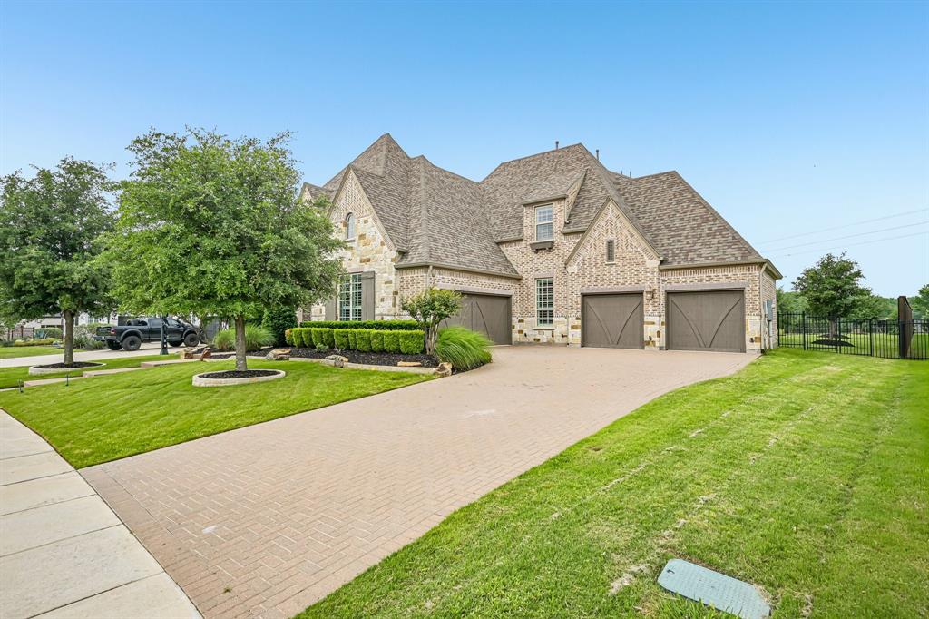 961 Cliff Creek Drive