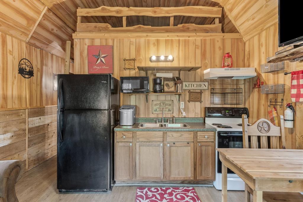 14229 COUNTY ROAD 438