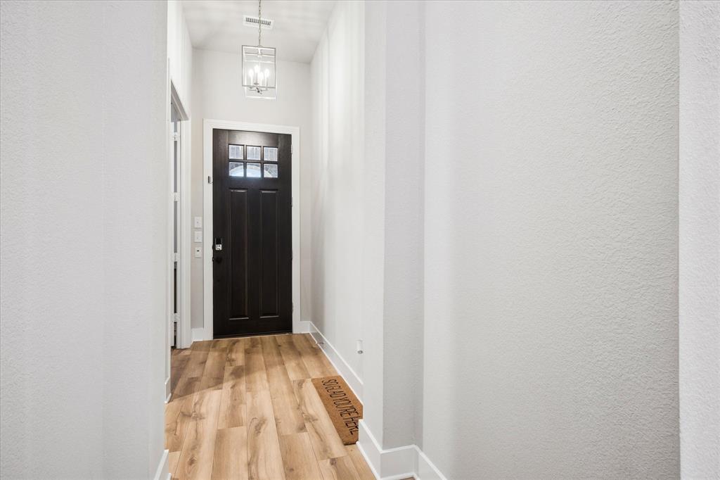 4737 Pin Oak Court