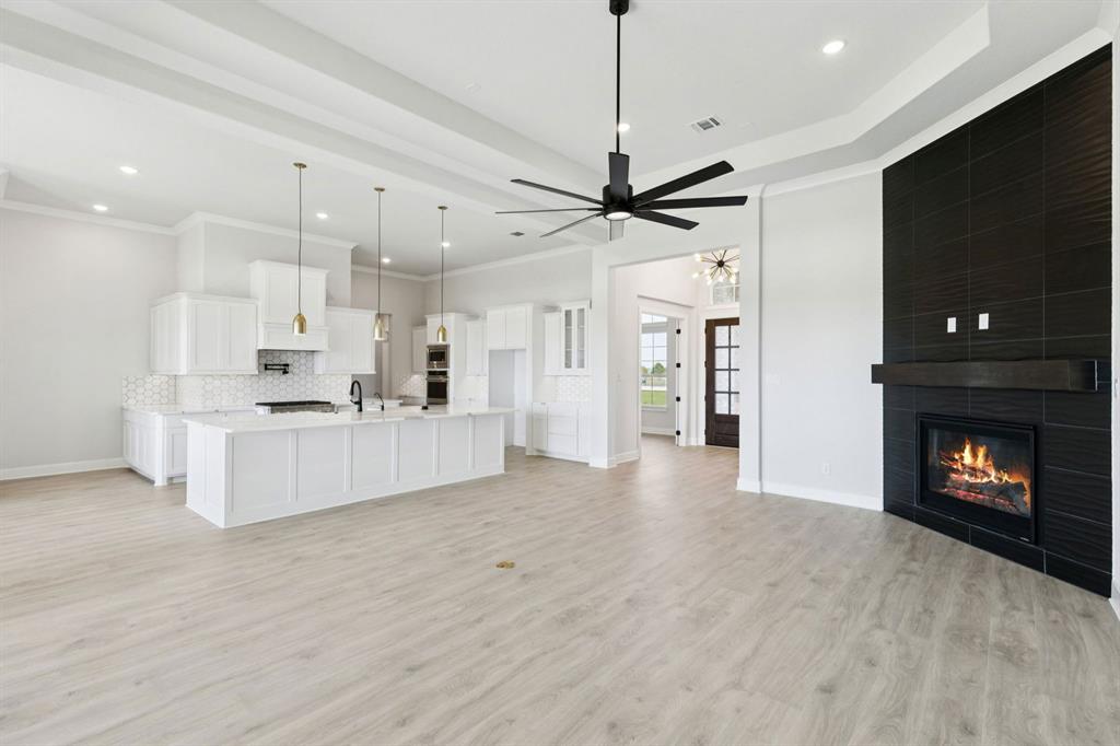 Lakeway Estates - Residential