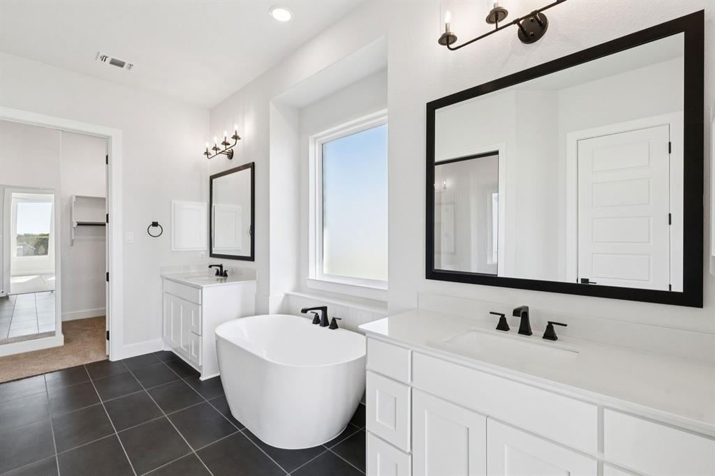 Lakeway Estates - Residential