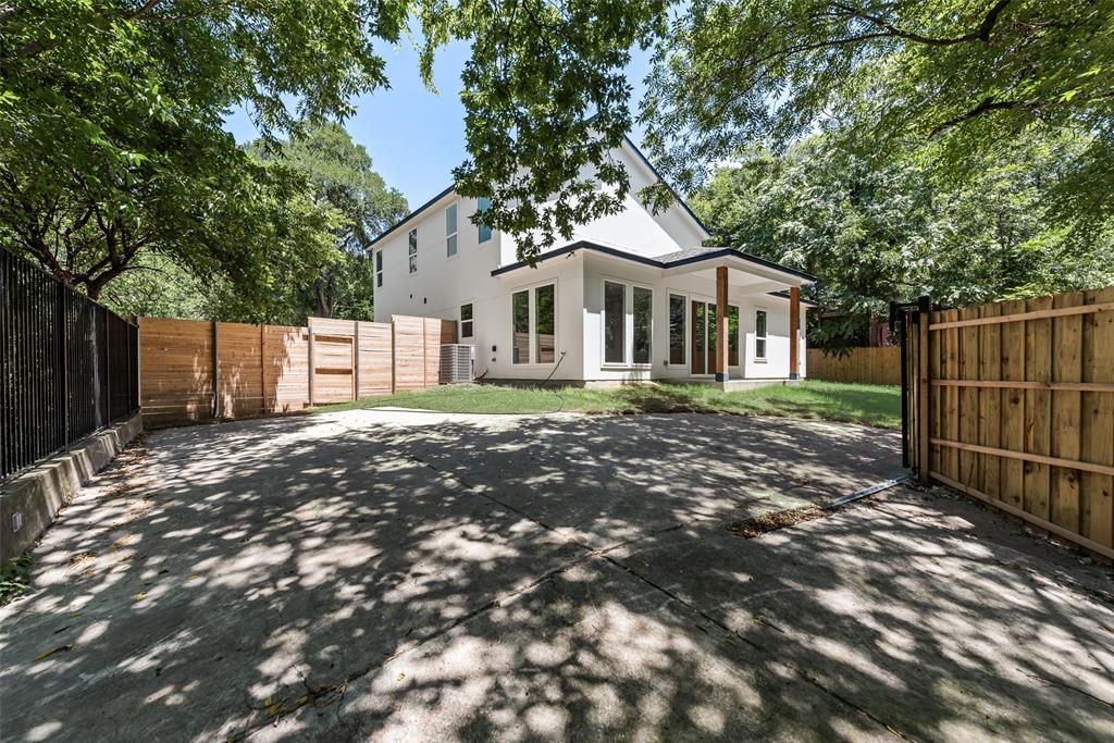 Oak Park Estates - Residential