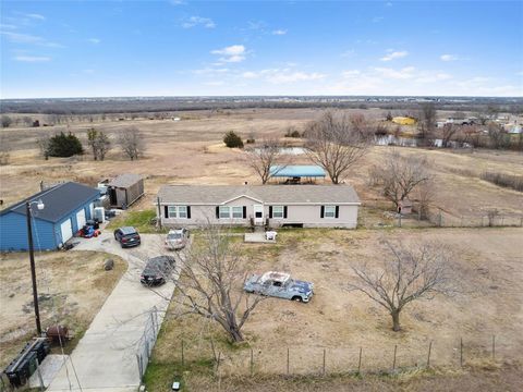 A home in Crandall