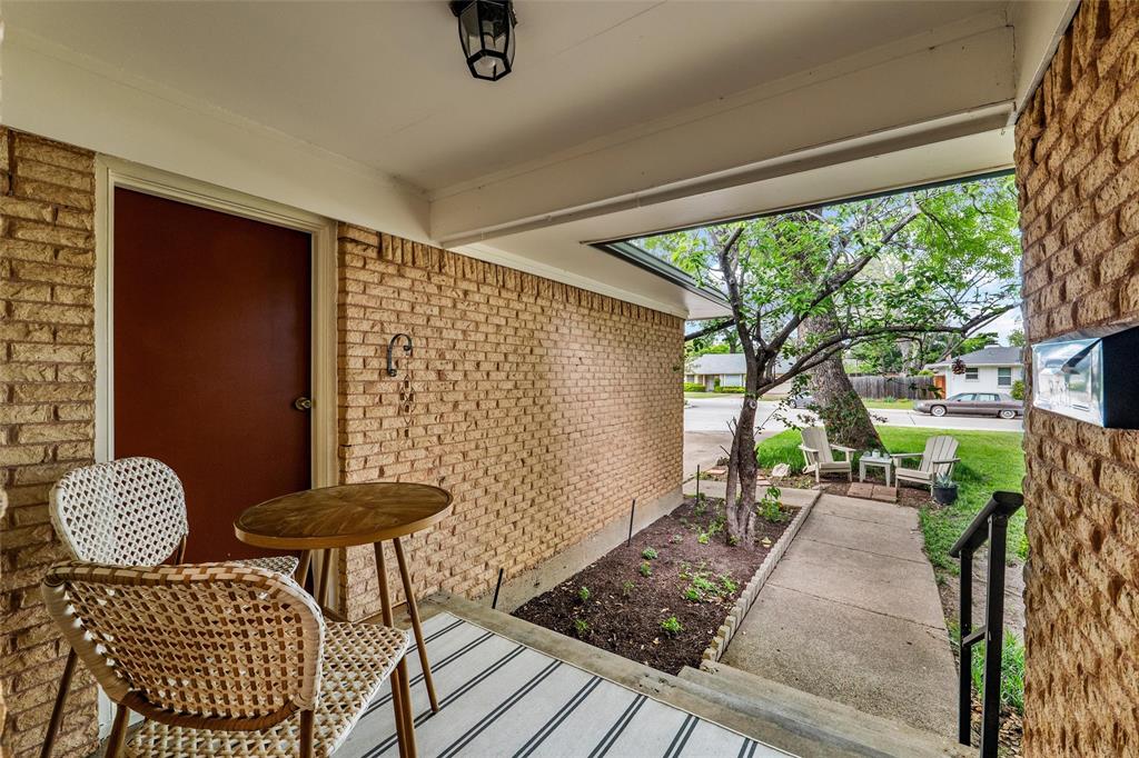 514 Huntingdon Court