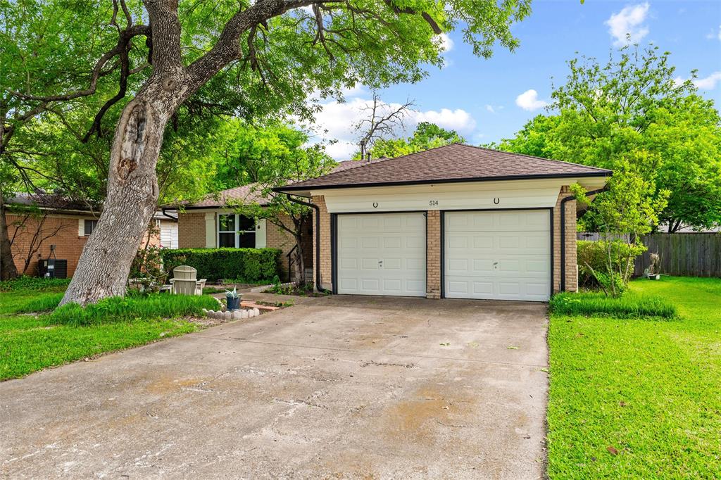 514 Huntingdon Court