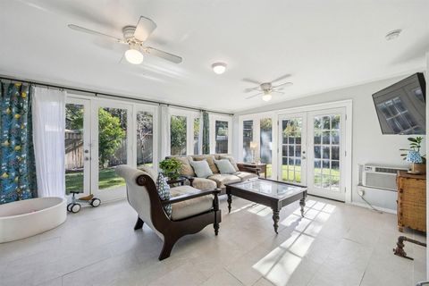 Tiny photo for 3284 Golfing Green Drive, Farmers Branch, TX 75234 (MLS # 21099226)