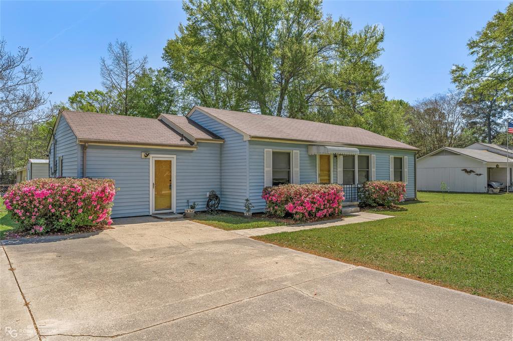 1815 S Brookwood Drive