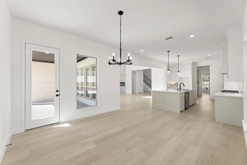 Winding Creek - Residential