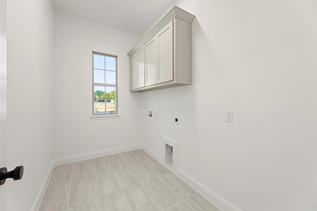 Winding Creek - Residential