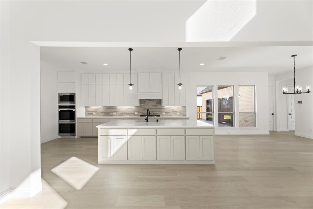 Winding Creek - Residential