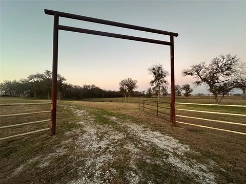 7546 W HWY 164 Mart TX 76664