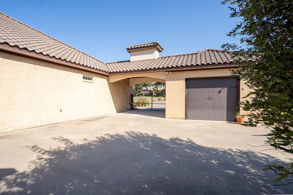 111 Allie Court