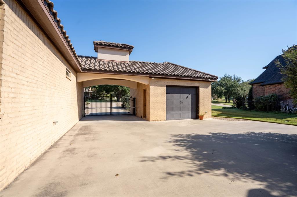 111 Allie Court