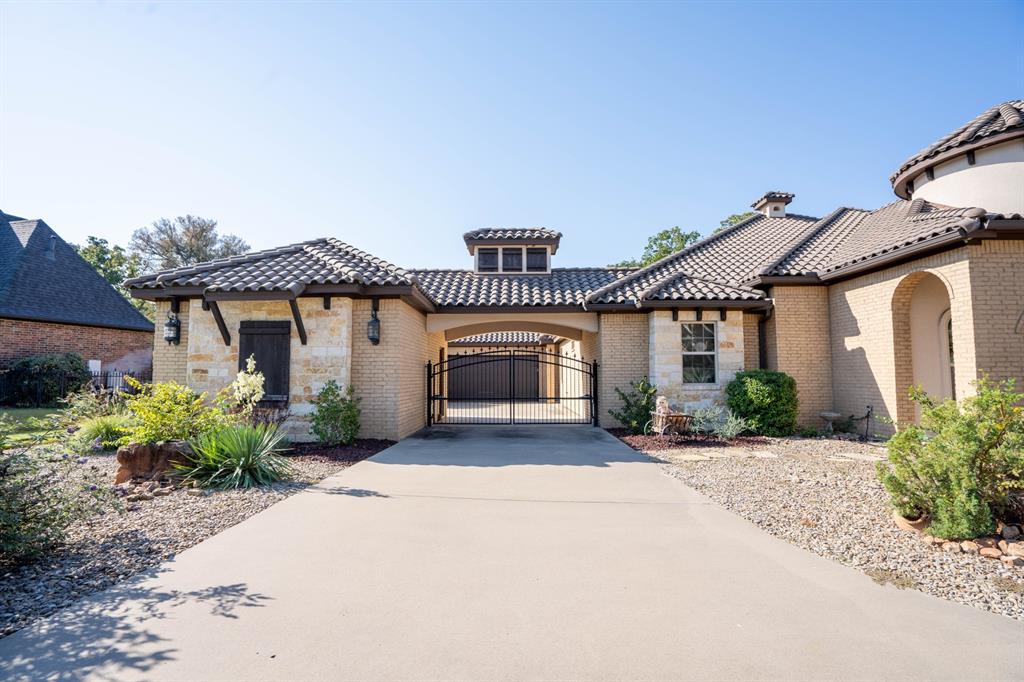 111 Allie Court