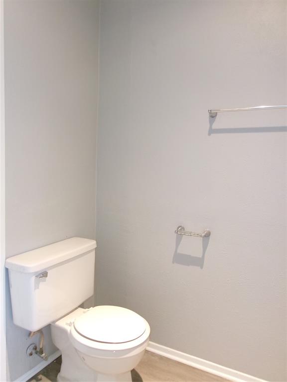 Mountain Creek Twnhs 02 - Residential Lease