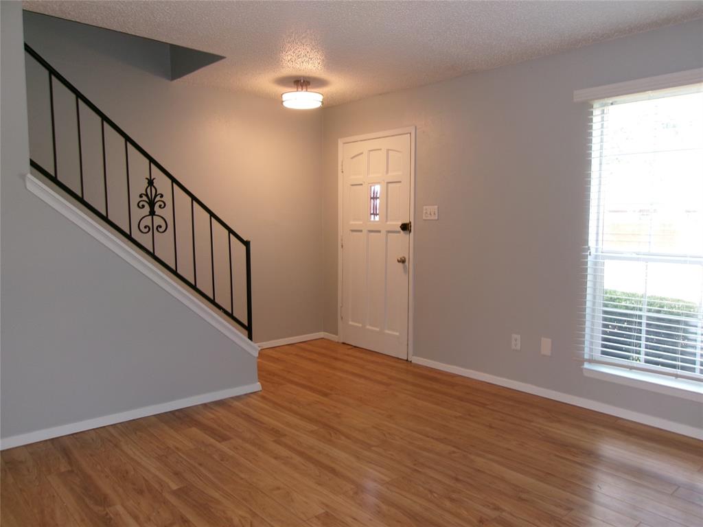 Mountain Creek Twnhs 02 - Residential Lease