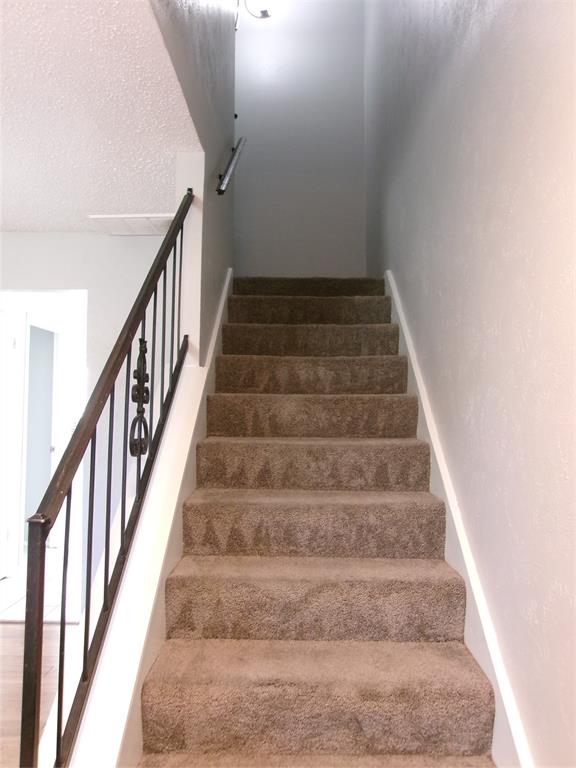 Mountain Creek Twnhs 02 - Residential Lease