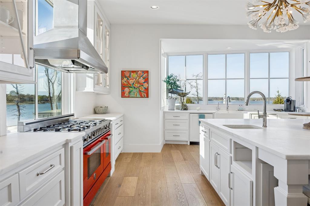 13380 Waterside Drive