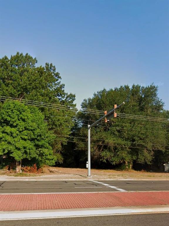 1228 N Northwest Loop 323