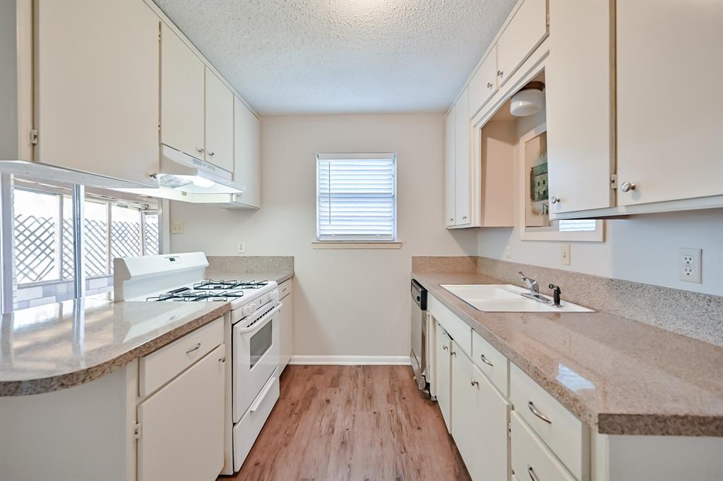 Crowley Park South Add - Residential Lease