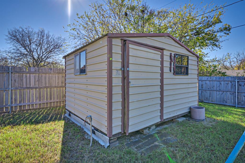 Crowley Park South Add - Residential Lease