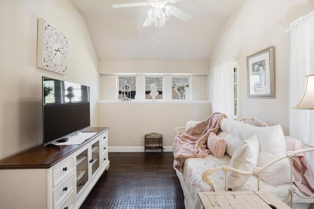 1908 Shearwater Place