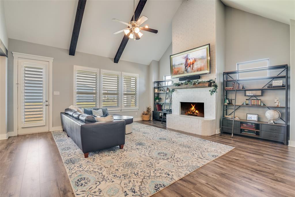 Summer Lake Country Estates - Residential