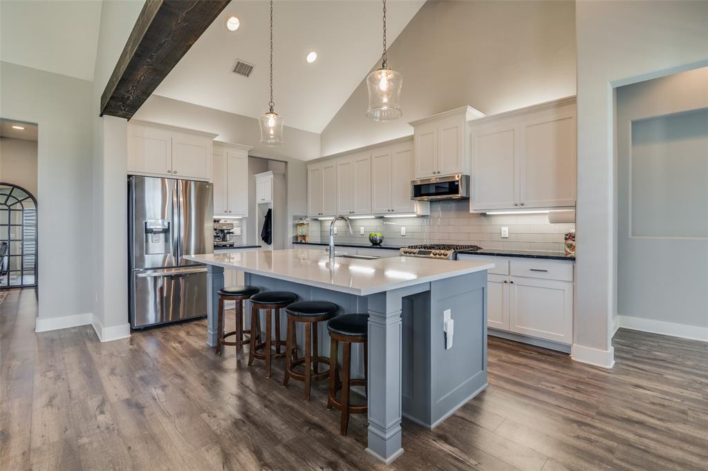 Summer Lake Country Estates - Residential