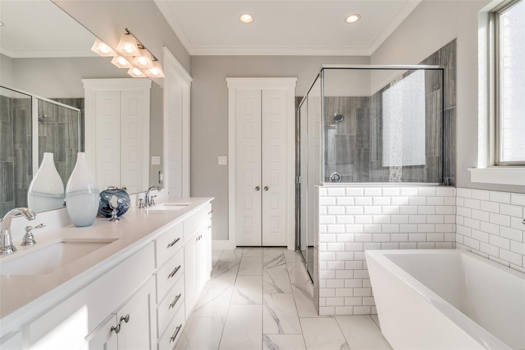 Summer Lake Country Estates - Residential