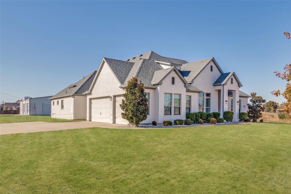 Summer Lake Country Estates - Residential