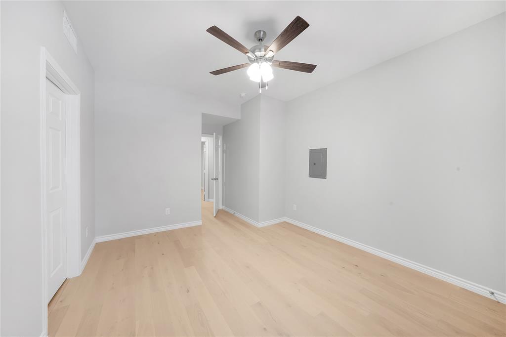 Parkway Quarter Condos - Residential Lease