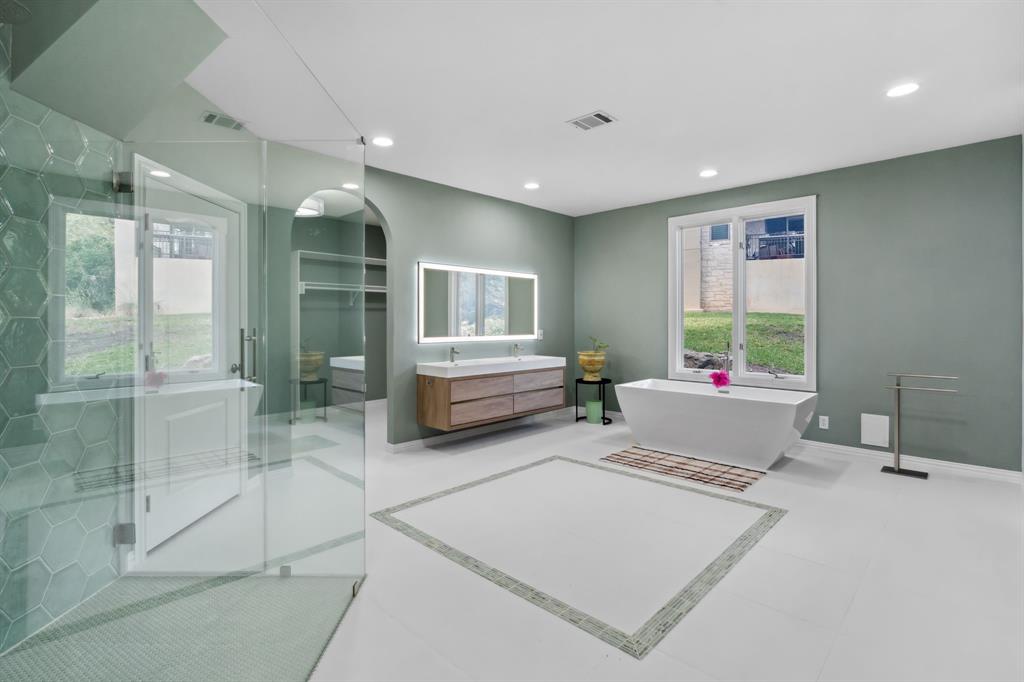 2305 Barton Creek Boulevard 36