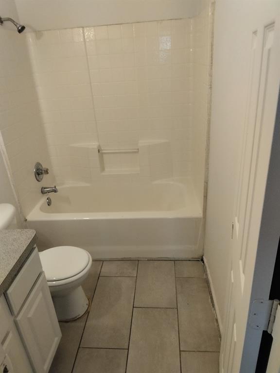 Howard W R Add - Residential Lease