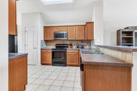 Tiny photo for 1728 River Oaks Drive, Allen, TX 75002 (MLS # 21087741)