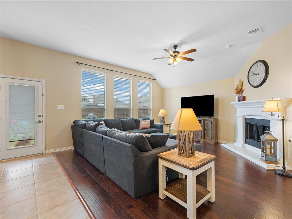 Sendera Ranch - Residential