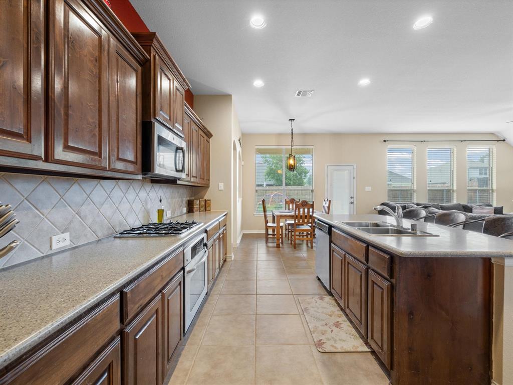 Sendera Ranch - Residential